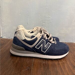 BLUE NEW BALANCE SHOES SIZE 6.5